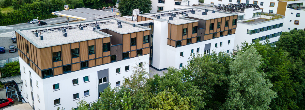 ISR_Aufsicht | © Holzbau Lengauer-Stockner GmbH Eine Aufsicht aller Gebäude der International Student Residence der FH Kufstein Tirol. | © Holzbau Lengauer-Stockner GmbH
