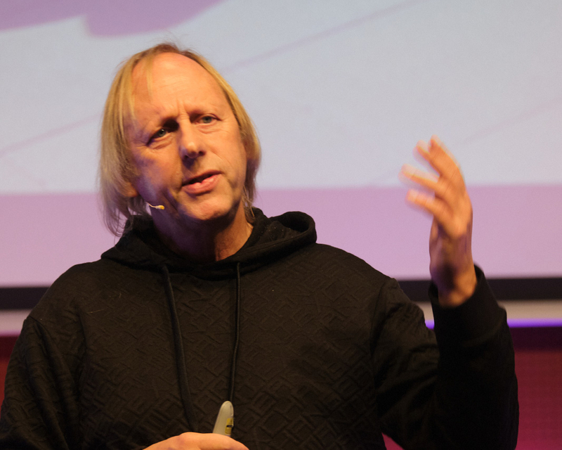 Markus Exler, Gastgeber des 14. Symposiums Restrukturierung auf der Bühne