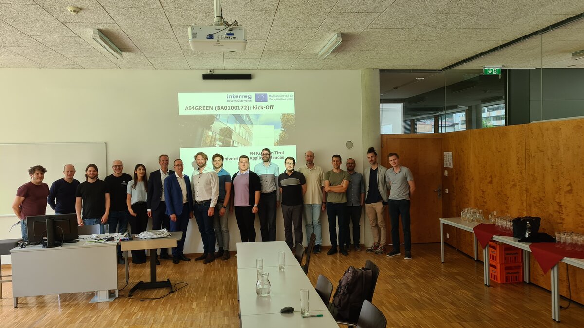 ai4green-kickoff-fh-kufstein | © FH Kufstein Tirol KI-Expert:innen aus Bayern und Österreich bei der Auftaktveranstaltung des AI4GREEN Projekts an der FH Kufstein Tirol. | © FH Kufstein Tirol