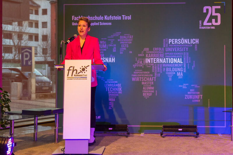 rede-prof-fh-dr-kristina-kampfer-mba-sponsion-2024 | © FH Kufstein Tirol