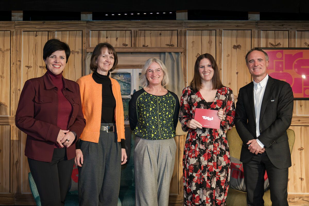 Von Links nach rechts: Sarin Seiler, Doris Rom, Verena Teissl, Sarah Blümel, Christian Wührer. 