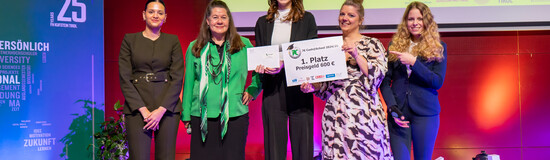 Das Team Javilaan’s Knotenzauber freut sich über den 1. Platz und 600 EUR Preisgeld.