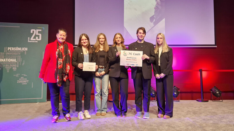 HLWoodies erhielten den Preis für das beste Video.