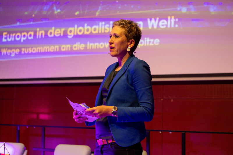 Prof. Dr. Kristina Kampfer spricht beim Management Forum Kufstein