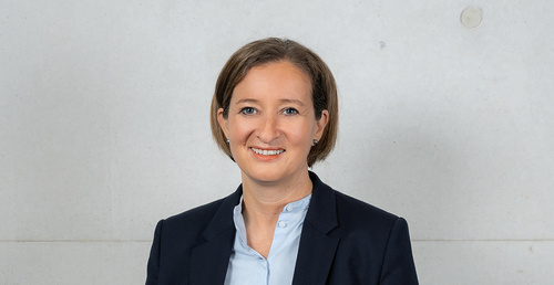 Stefanie Hofmeister - Hochschullehrerin für Betriebswirtschaftslehre | © FH Kufstein Tirol Stefanie Hofmeister, Hochschullehrerin für Betriebswirtschaftslehre | © FH Kufstein Tirol
