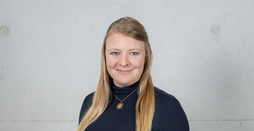 Eva Laiminger - Wissenschaftliche Mitarbeiterin Smart Products & AI-driven Development | © FH Kufstein Tirol Eva Laiminger, Wissenschaftliche Mitarbeiterin Smart Products & AI-driven Development | © FH Kufstein Tirol