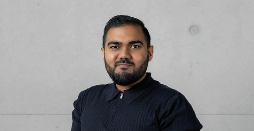 Jay Kacha, Wissenschaftlicher Mitarbeiter Wirtschaftsingenieurwesen | © FH Kufstein Tirol