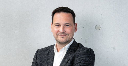 Bert Neumeister, Professor für Medien- & Kommunikationsmanagement | © FH Kufstein Tirol