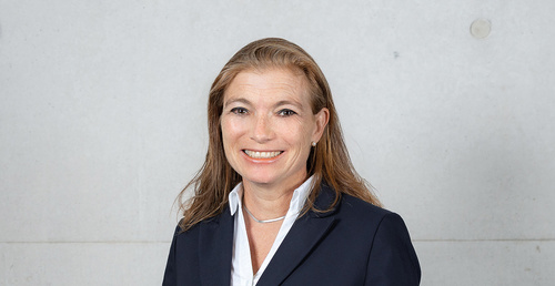Claudia Van der Vorst - Vizerektorin, Stv. Studiengangsleiterin Wirtschaftsingenieurwesen, Professorin (FH) für Wirtschaftsingenieurwesen | © FH Kufstein Tirol Claudia Van der Vorst, Vizerektorin, Stv. Studiengangsleiterin Wirtschaftsingenieurwesen, Professorin (FH) für Wirtschaftsingenieurwesen | © FH Kufstein Tirol