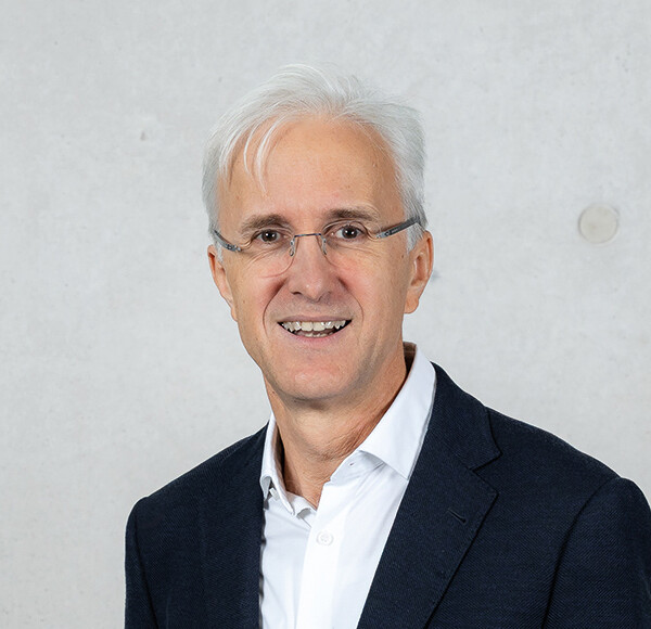 Martin Adam, Studiengangsleiter Bachelor Drone Engineering & AI-based Innovation, Wirtschaftsingenieurwesen, Master ERP-Systeme & Geschäftsprozessmanagement, Smart Products & Solutions, Smart Products & AI-driven Development; FH Kufstein Tirol | © FH Kufstein Tirol
