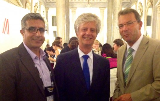 (v.r.) Prof. (FH) Dr. Thomas Madritsch mit Botschafter Dr. Klaus Wölfer und Mag. Noureddine Rafili (extra aus Ankara angereist)
