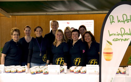 Das Team der Arbeitsgruppe für gesunde Ernährung beim zweiten Brainfood Day
