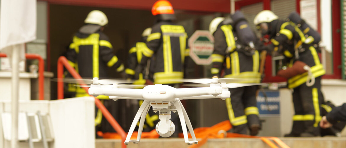 Künstliche Intelligenz und automatisierte Mobilität können die Effizienz und Sicherheit von Feuerwehreinsätzen erhöhen.