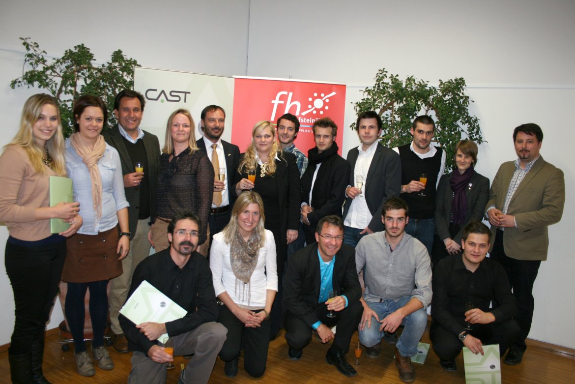 Fit for Business Ideenwettbewerb -  Organisatoren, Jury und Teilnehmer der Finalrunde am 22.11.2011 an der FH Kufstein Tirol