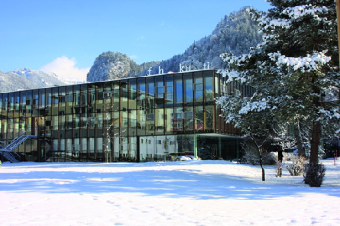 FH Kufstein Tirol im Winter