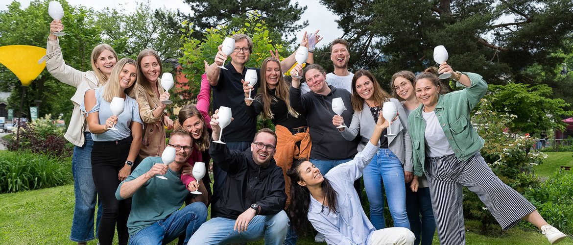 Die Gäste des diesjährigen HomeComings freuten sich auf das Wiedersehen am Kufsteiner Campus.