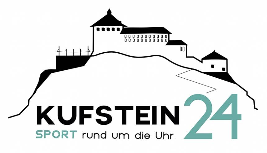 Schriftzug Kufstein24 mit Festung im Hintergrund